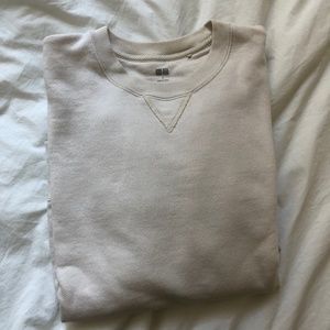 Uniqlo Off-White Crewneck Sweatshirt Size S